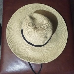 Womens woven sun hat